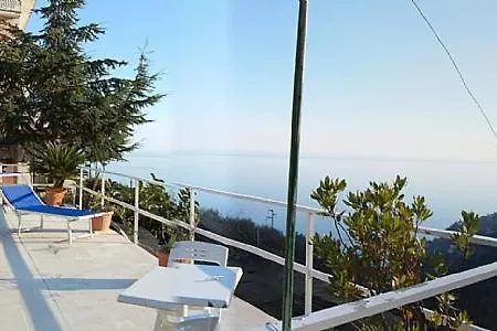 Sleeps 2 Pool Air Con Villa *